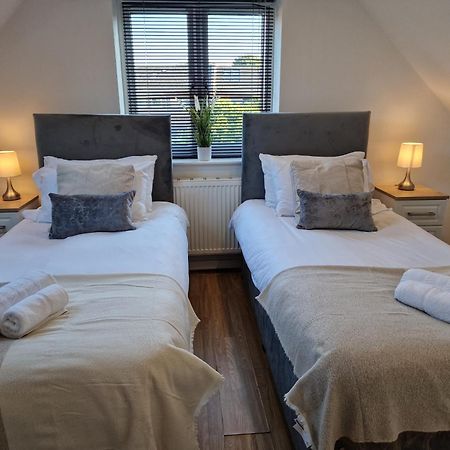Large 4-Bed House For Up To 7 Guests W 2X Parking Oxford Exterior foto