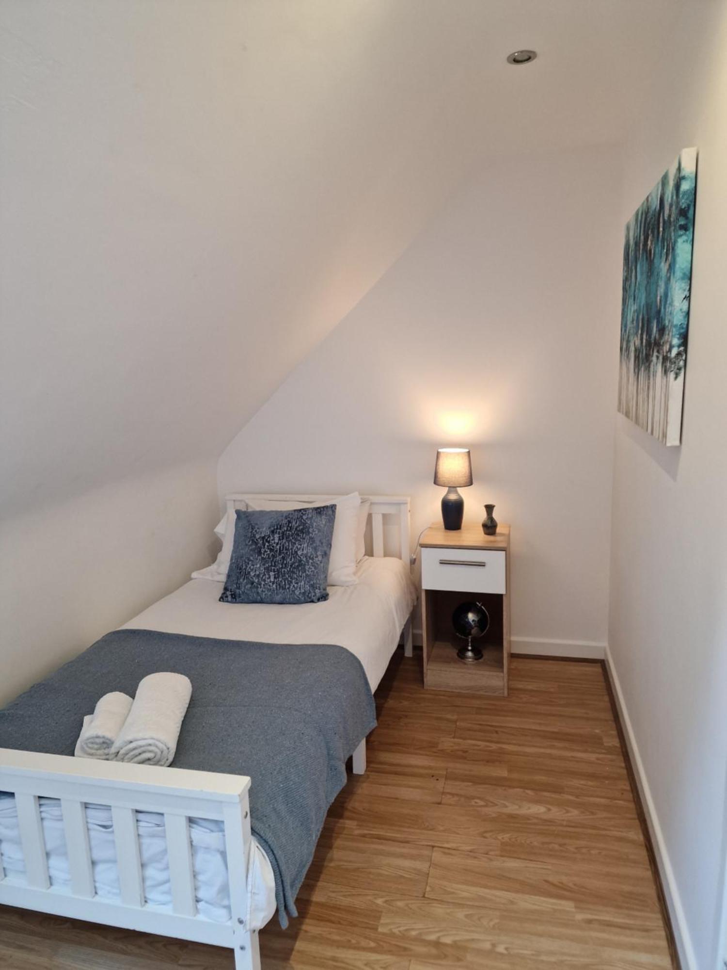 Large 4-Bed House For Up To 7 Guests W 2X Parking Oxford Exterior foto